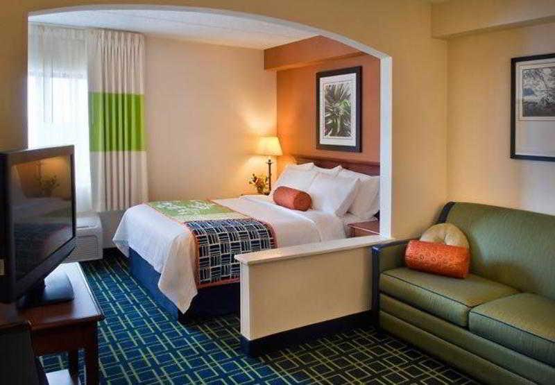 Fairfield Inn Manchester - Boston Regional Airport Ngoại thất bức ảnh