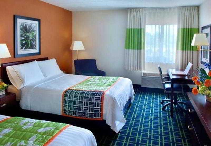 Fairfield Inn Manchester - Boston Regional Airport Phòng bức ảnh