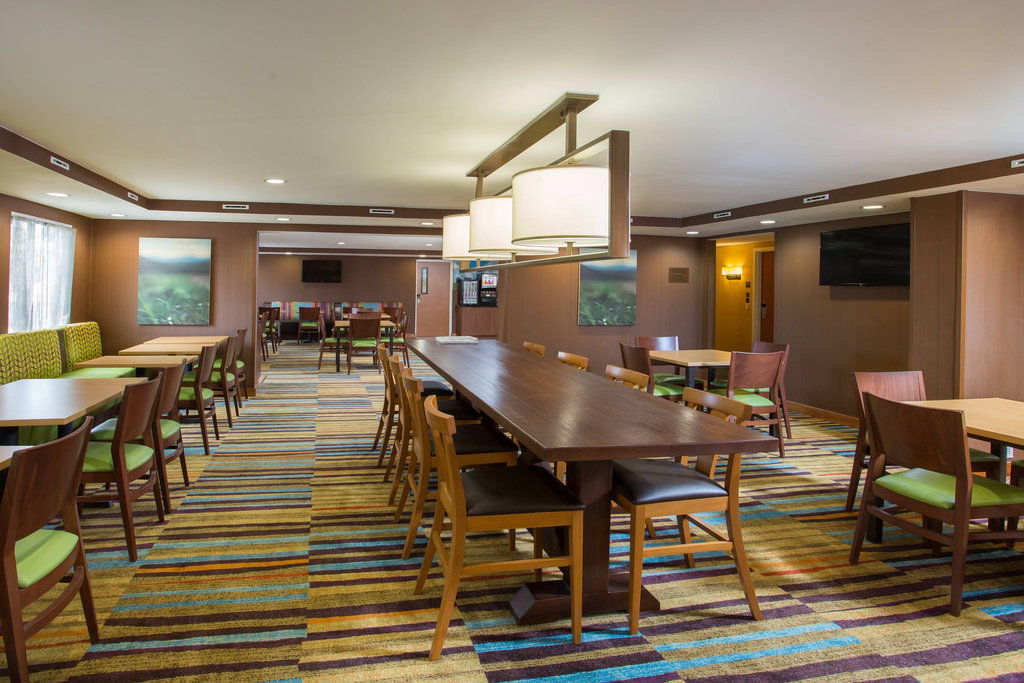 Fairfield Inn Manchester - Boston Regional Airport Ngoại thất bức ảnh